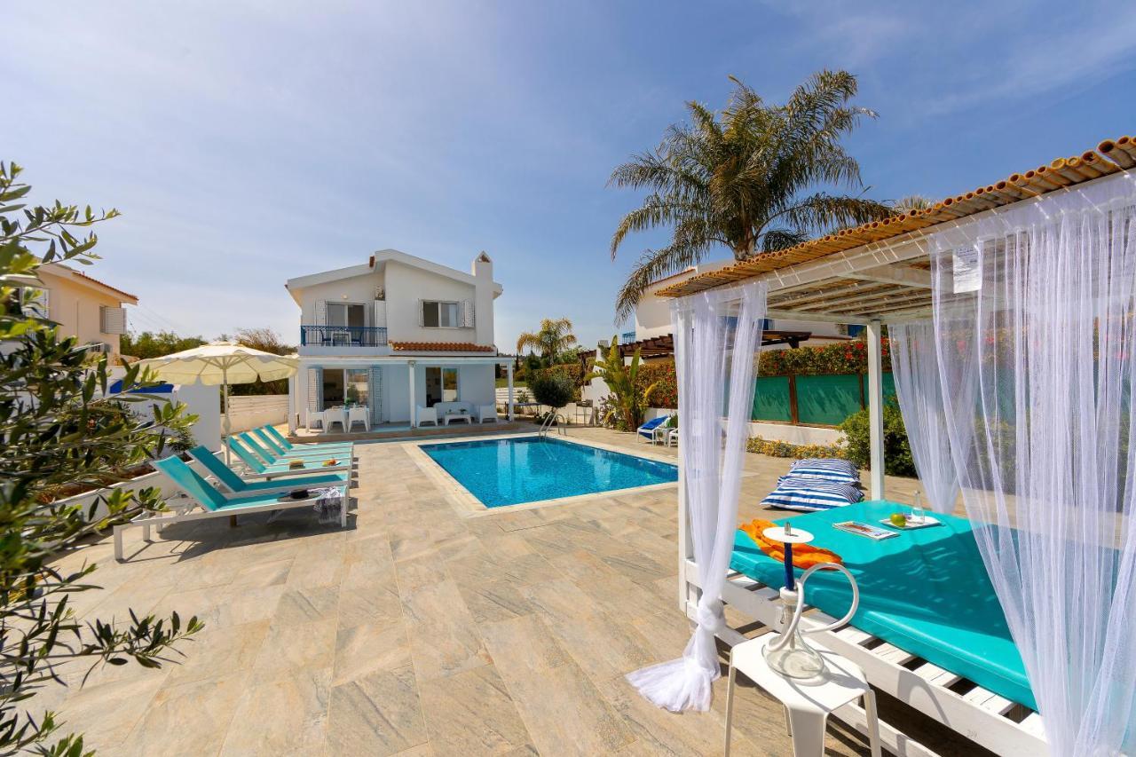 Willa Fig Tree Bay 3 *