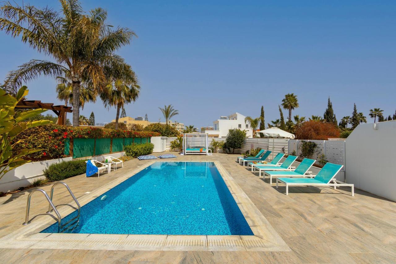Willa Fig Tree Bay 3 *