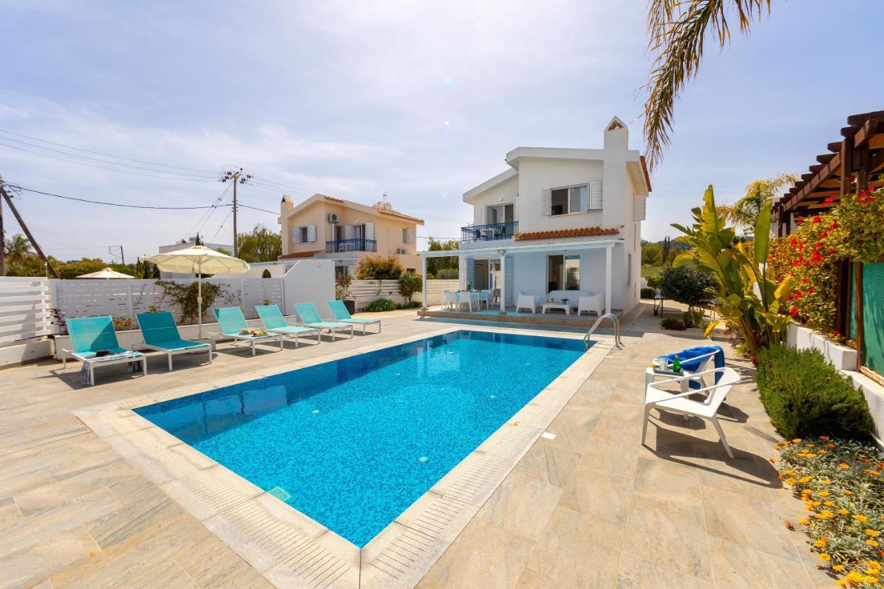 Willa Fig Tree Bay 3